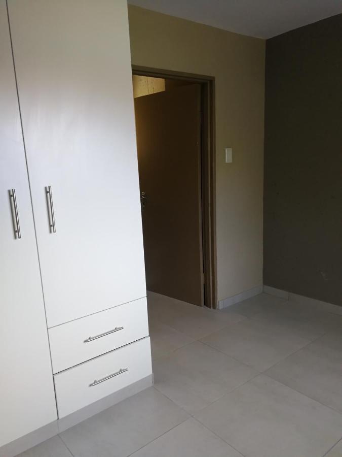 Salas Stay, Midrand Exterior foto